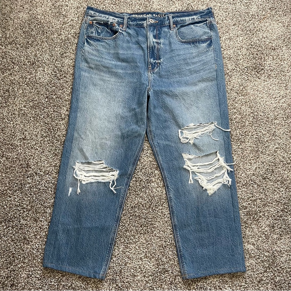 American Eagle 90s Boyfriend Distressed Ripped Medium Wash Jeans 16 Long